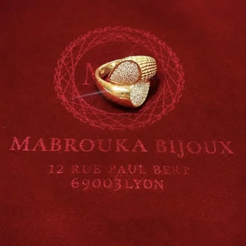 Bague Toi & Moi en or jaune 18 carats – Pavage de pierres blanches